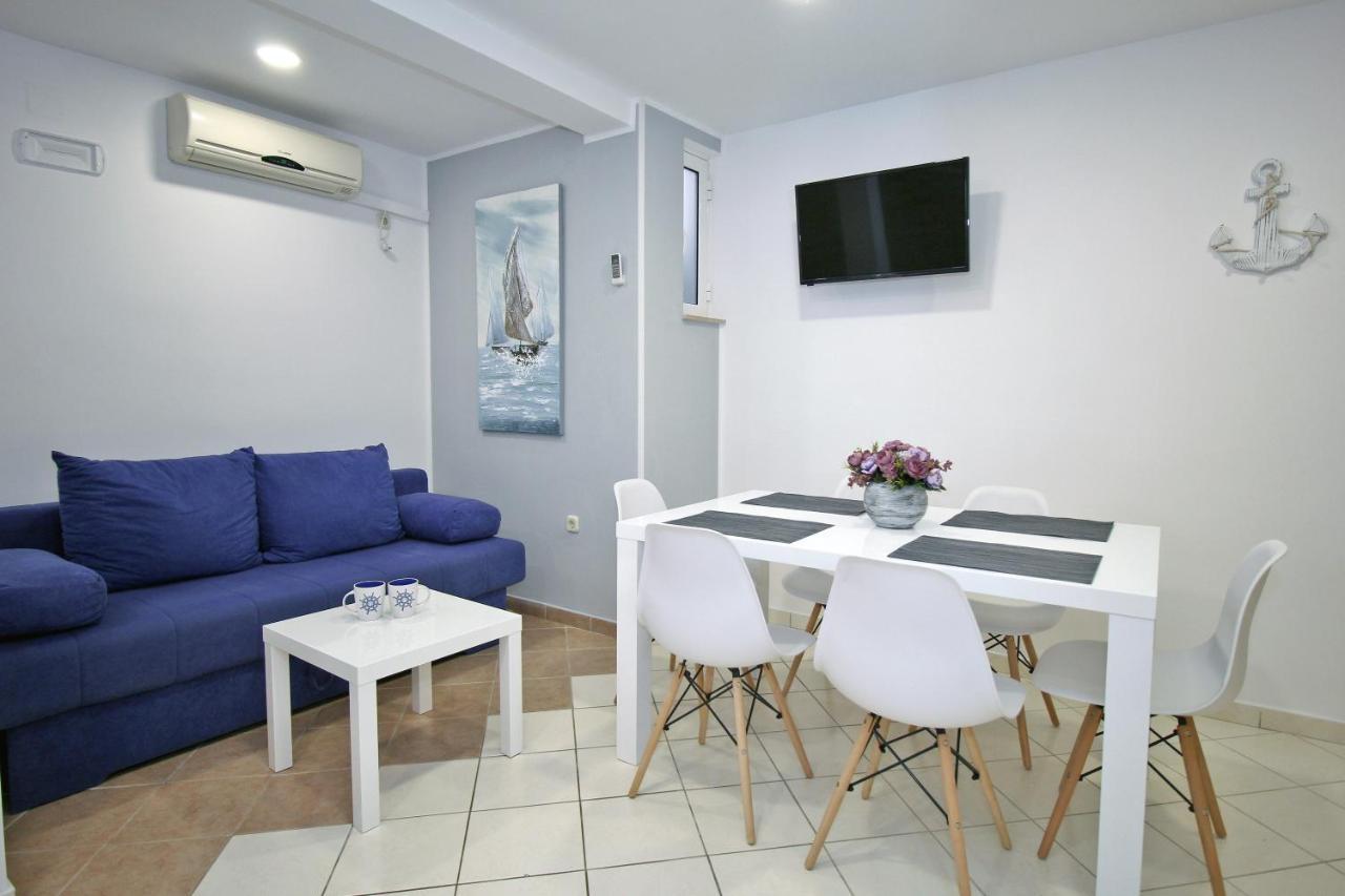 Apartments Miovic Molunat Exterior photo